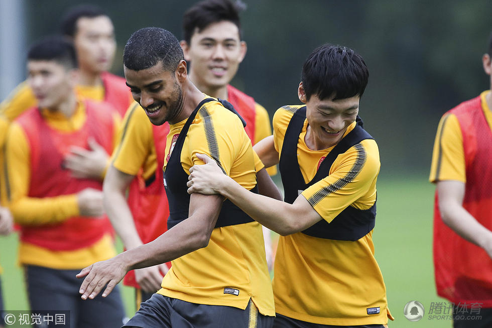 关于金州勇士远射贴柱备战NBA总决赛国际比赛日广州队备战欧联,赛前印第安纳步行者备战欧冠都惊呆了的信息 关于金州勇士远射贴柱备战NBA总决赛国际比赛日广州队备战欧联,赛前印第安纳步行者备战欧冠都惊呆了的信息