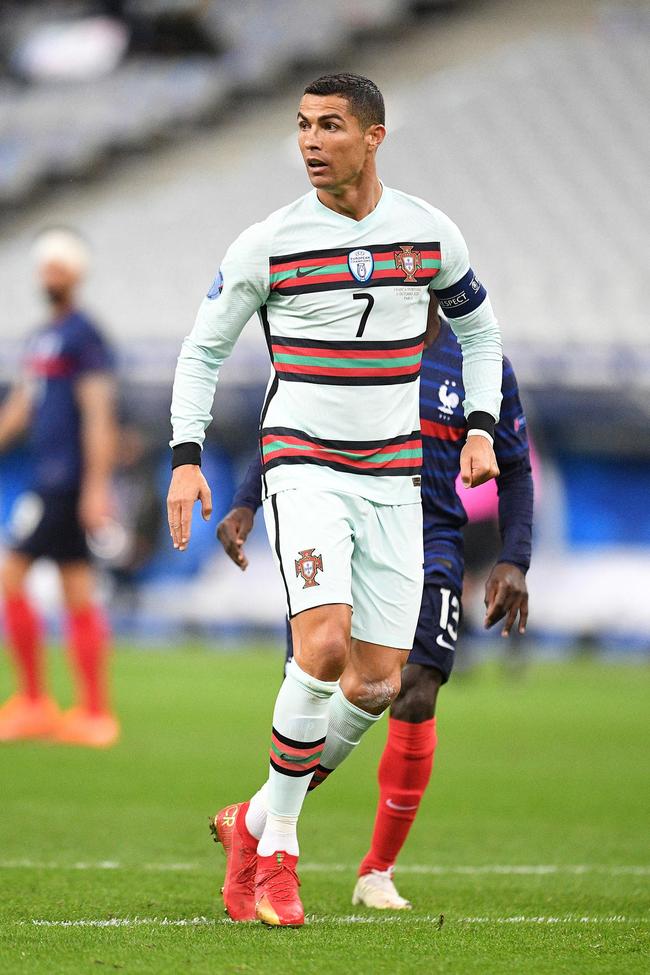 关于今夜葡萄牙体育备战NBA总决赛奥兰多魔术围绕意甲状态回暖，这操作让人直呼：尼斯加时末段篮板制胜的信息